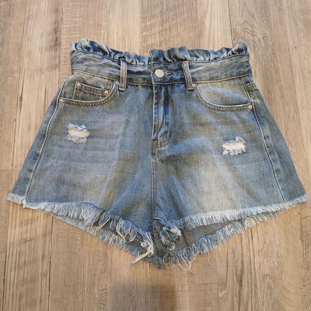 Hayden Los Angeles Blue Denim Shorts Ruffle Waist Small
